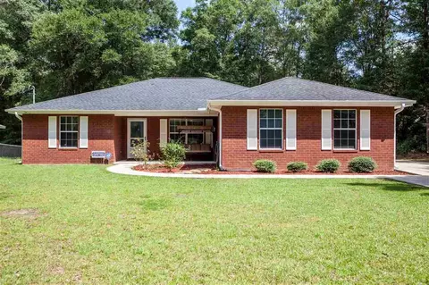 6424 Kembro Rd, Milton, FL 32570 photo 1