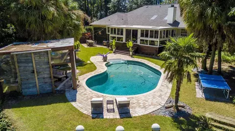 476 Mckenzie Rd, Cantonment, FL 32533 photo 2