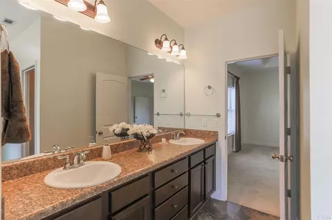 5966 Rustic Ridge Cir, Milton, FL 32570 photo 3