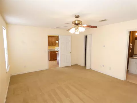 4248 Breezeway Cir, Milton, FL 32583 photo 8