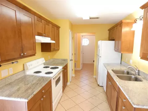 4248 Breezeway Cir, Milton, FL 32583 photo 5