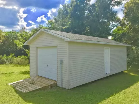 2877 Whistler Ln, Jay, FL 32565 photo 3