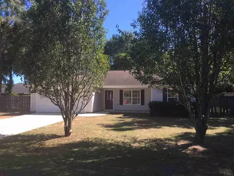 4632 Pine Ln, Pace, FL 32571 photo 1