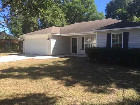 4632 Pine Ln, Pace, FL 32571 photo 2