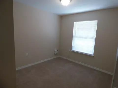 5800 Pescara Dr, Pace, FL 32571 photo 9