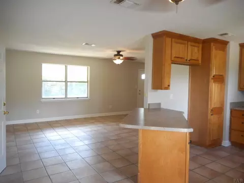 3048 Rainbow Ln, Milton, FL 32571 photo 9