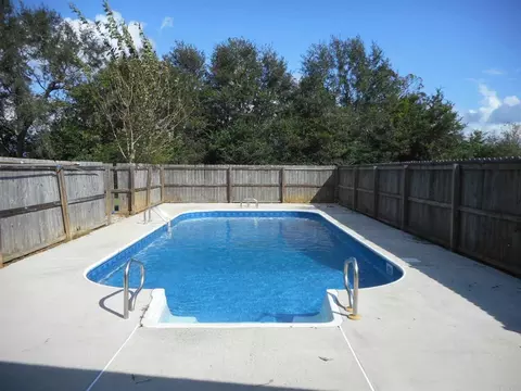 3048 Rainbow Ln, Milton, FL 32571 photo 3