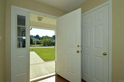 4272 Idell Ln, Pace, FL 32571 photo 6