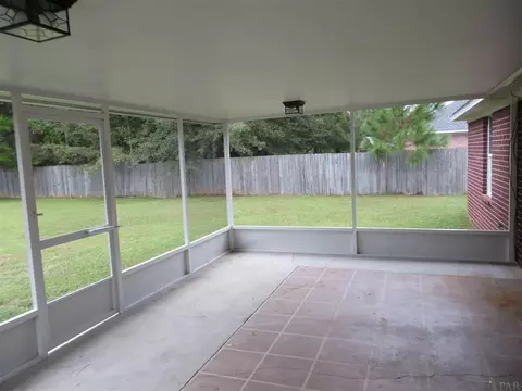 Undisclosed, Milton, FL 32583 photo 22