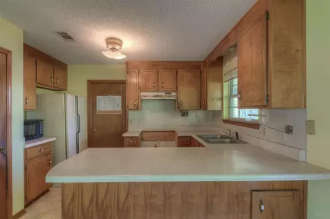 7256 Johnson Rd, Milton, FL 32583 photo 10