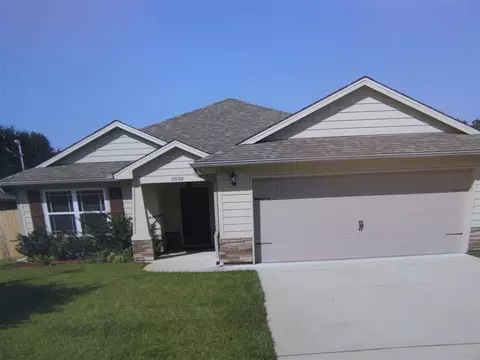 5686 Eagle Dr, Milton, FL 32570 photo 1
