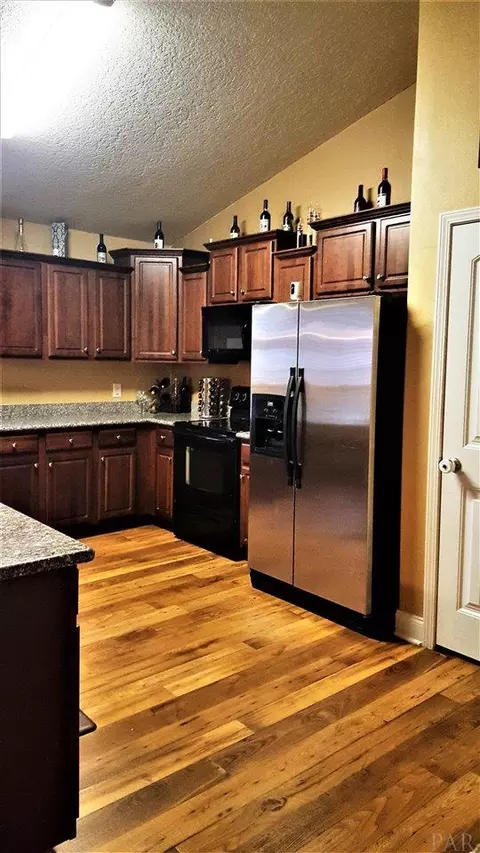 5378 Dalton Cir, Milton, FL 32570 photo 8