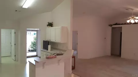 2230 Titanium Dr, Crestview, FL 32536 photo 11