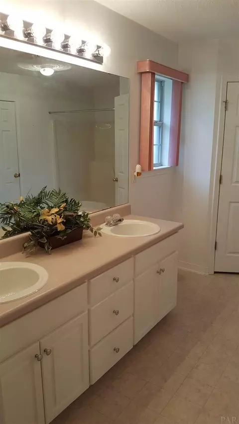 2230 Titanium Dr, Crestview, FL 32536 photo 15