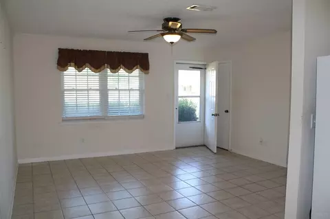 2120 Squire Dr, Cantonment, FL 32533 photo 2