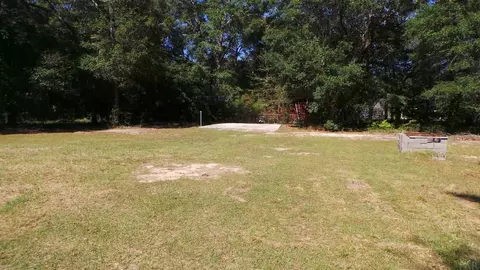 6288 Mohawk Trl, Milton, FL 32583 photo 4