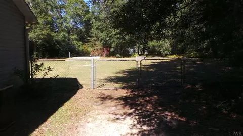 6288 Mohawk Trl, Milton, FL 32583 photo 3
