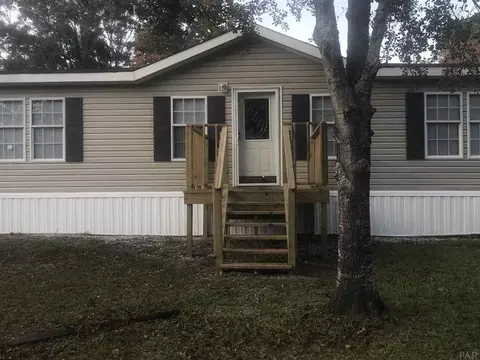 3950 Whitehall Dr, Pace, FL 32571 photo 2