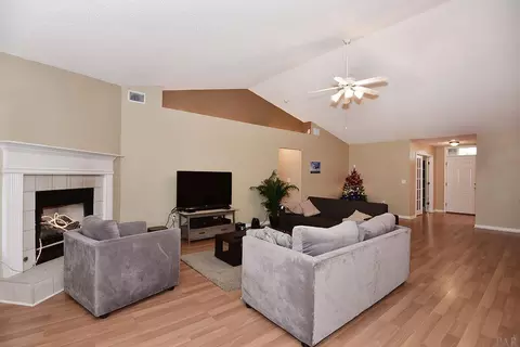 4879 Spencer Oaks Blvd, Pace, FL 32571 photo 3