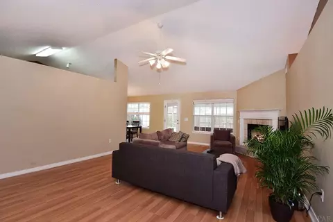4879 Spencer Oaks Blvd, Pace, FL 32571 photo 9