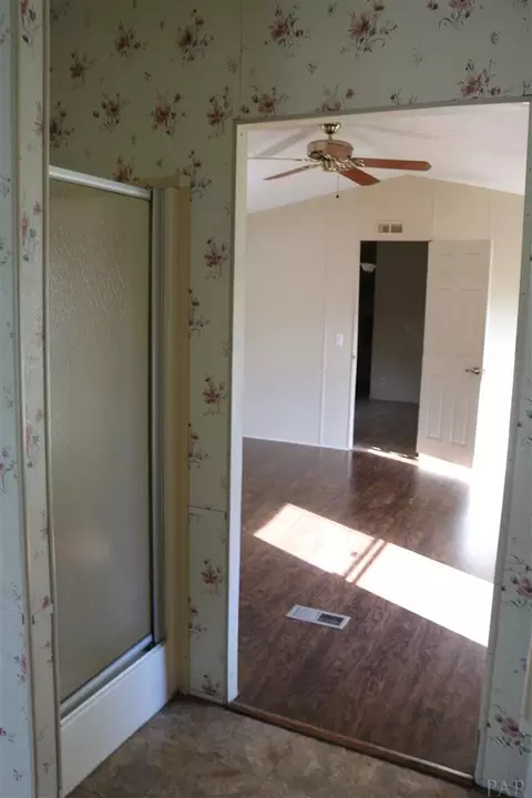 4040 Windsor Ln, Pace, FL 32571 photo 9