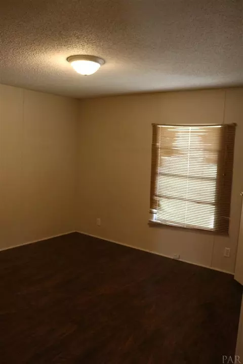 4040 Windsor Ln, Pace, FL 32571 photo 13