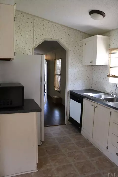 4040 Windsor Ln, Pace, FL 32571 photo 5