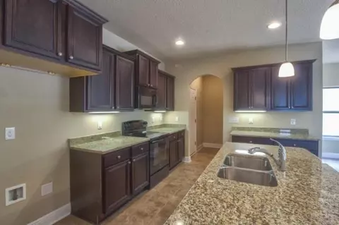 2580 Caldwell Cir, Pace, FL 32571 photo 3