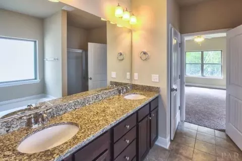 2580 Caldwell Cir, Pace, FL 32571 photo 8