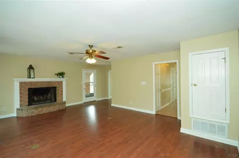 5196 Rowe Trl, Pace, FL 32571 photo 12