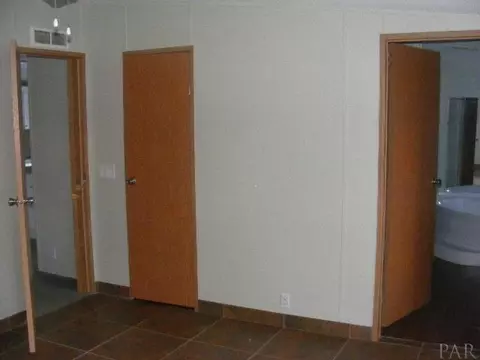 4181 Albany St, Pace, FL 32571 photo 9