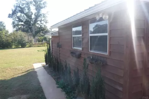 4383 White Rd, Pace, FL 32571 photo 3