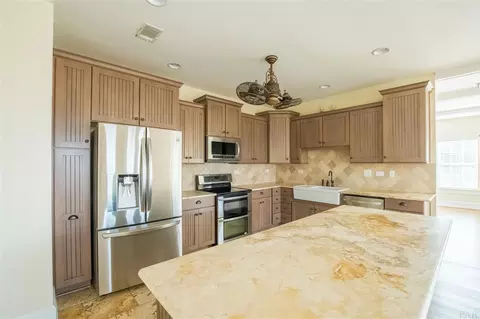 253 Katie St, Milton, FL 32583 photo 8