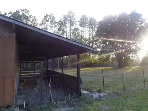 2561 Renfroe Rd, Pace, FL 32571 photo 9