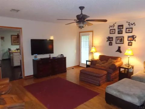 2561 Renfroe Rd, Pace, FL 32571 photo 33