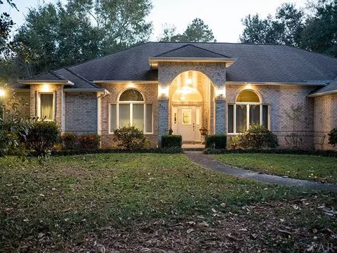 5437 Hamilton Ln, Pace, FL 32571 photo 1