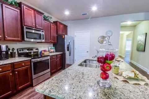 2640 Caldwell Cir, Pace, FL 32571 photo 1