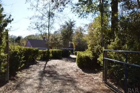 6375 Quintette Rd, Pace, FL 32571 photo 4