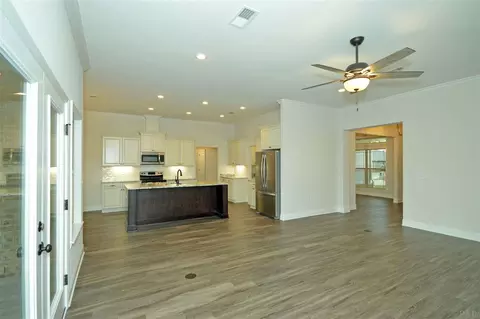 4041 Manchester Ct, Pace, FL 32571 photo 9