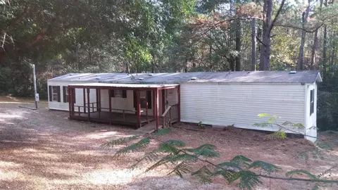 3204 Lakeview St, Crestview, FL 32539 photo 1