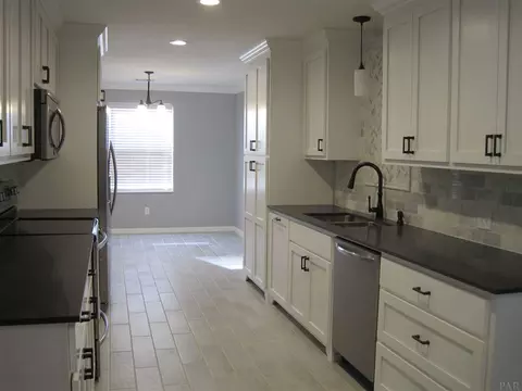 2342 Silversides Loop, Pensacola, FL 32526 photo 2