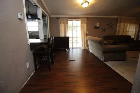 5108 Central Dr, Pace, FL 32571 photo 9