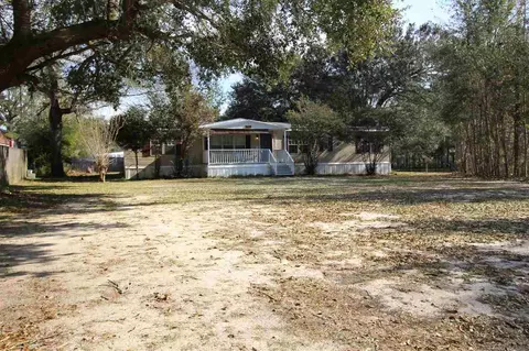 5108 Central Dr, Pace, FL 32571 photo 2