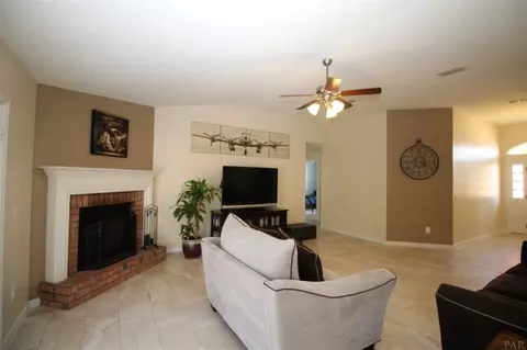 2137 Liberty Loop Rd, Cantonment, FL 32533 photo 7