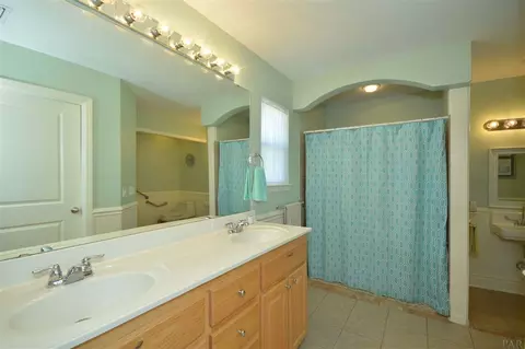 9105 Iron Gate Blvd, Milton, FL 32570 photo 27