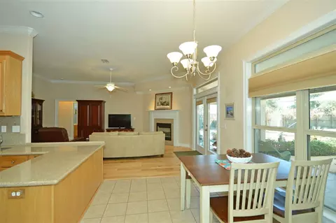 9105 Iron Gate Blvd, Milton, FL 32570 photo 18