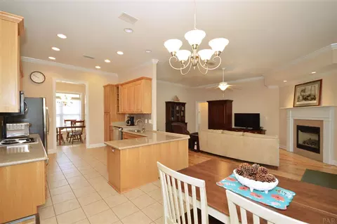 9105 Iron Gate Blvd, Milton, FL 32570 photo 15
