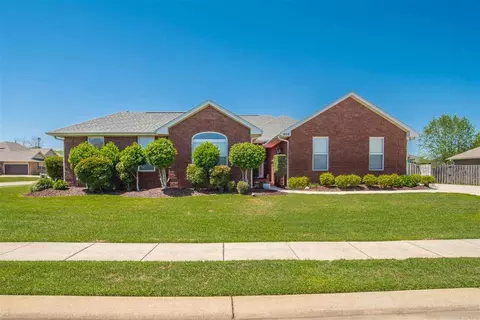 1686 Brightleaf Cir, Cantonment, FL 32533 photo 1
