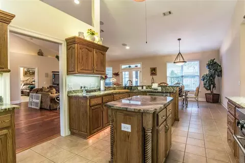 1686 Brightleaf Cir, Cantonment, FL 32533 photo 11