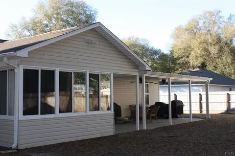 4808 Acorn Dr, Crestview, FL 32536 photo 3